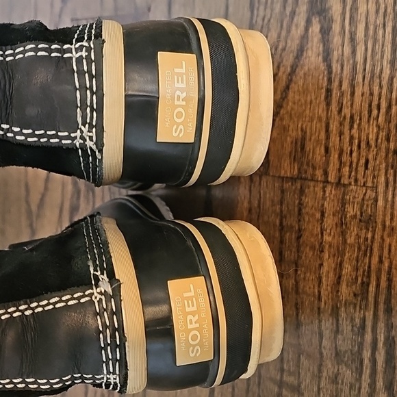 Sorel Joan Of Arctic Black Faux Fur Insulated Waterproof Winter Boots - Picture 8 of 12